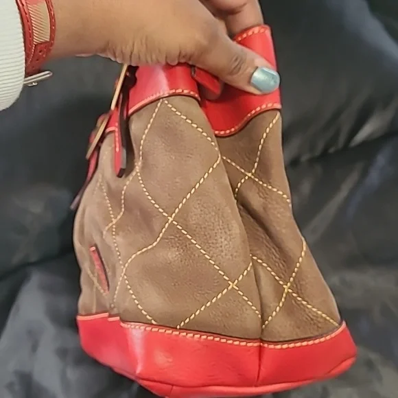 Dooney & Bourke shoulder bag - Picture 4 of 9